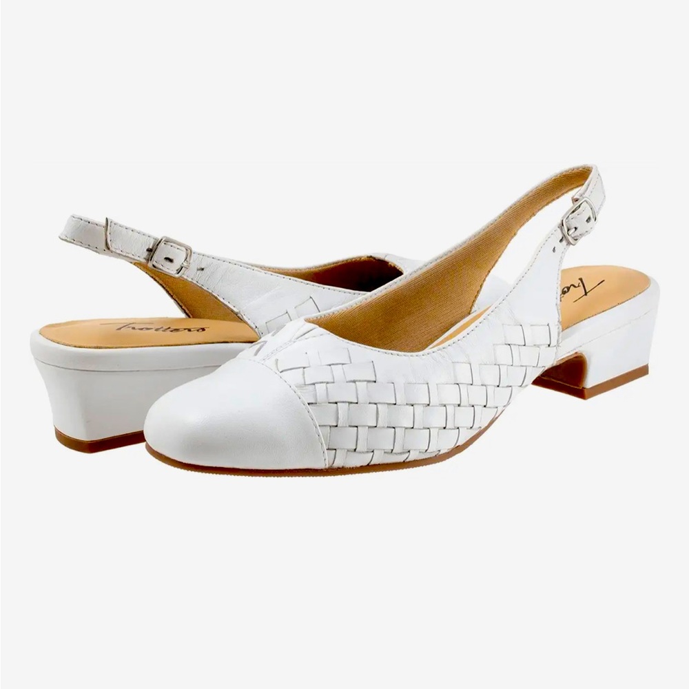 White Trotters low heel new size 12W
